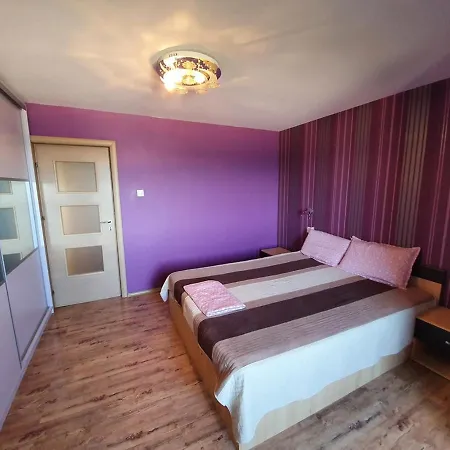 Apartament La 1 Minut De Plaja Constanţa